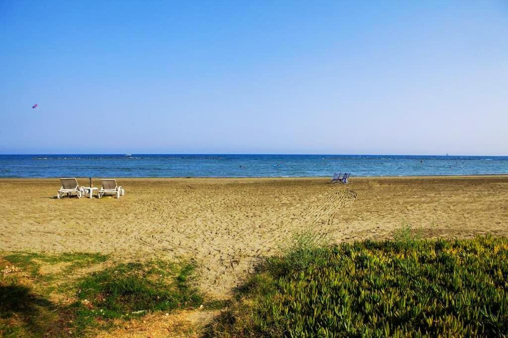Villa Alba With Beach Access Larnaca Exteriér fotografie